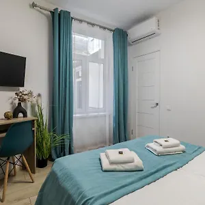 https://demar-apart-tiffani.hotelslviv.net